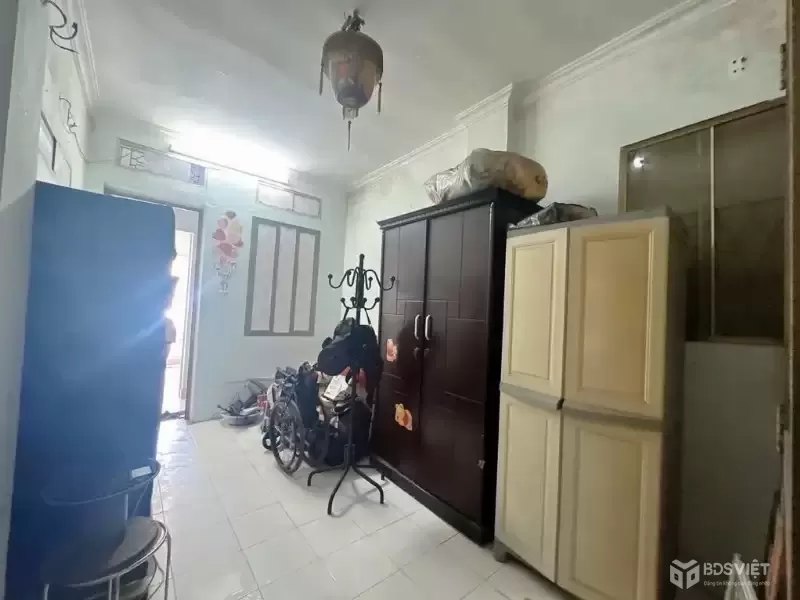 LẠC LONG QUÂN NGÕ BA GÁC-LÔ GÓC-KINH DOANH DÂN XÂY-DT 35M-6 TỶ2