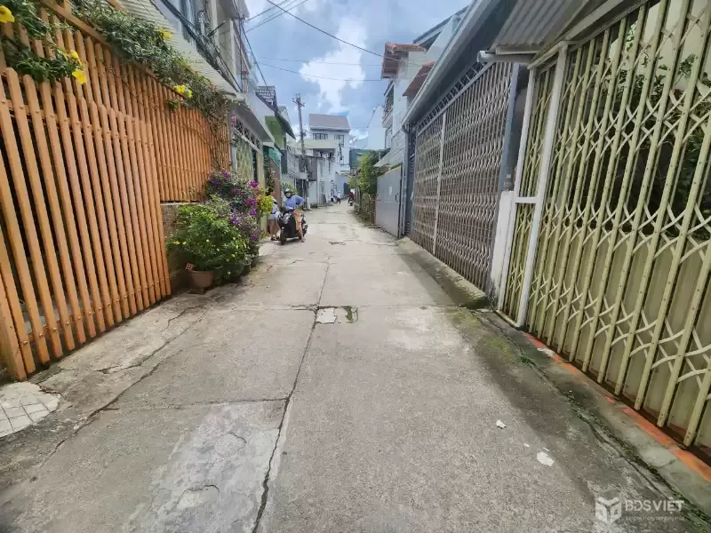 BÁN NHÀ SRXD MẶT TIỀN HẺM ĐƯỜNG MA TRANG SƠN – TRUNG TÂM ĐÀ LẠT CHỈ 5.4 TỶ????