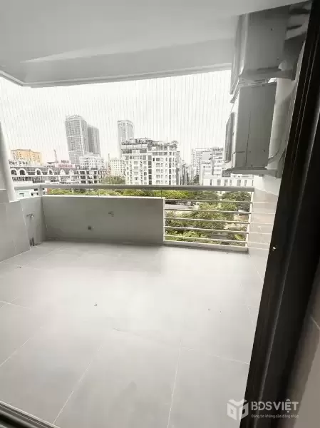 CĂN HỘ TRẦN THÁI TÔNG-DT 120M-3 NGỦ LÔ GÓC-FULL NỘI THẤT-9 TỶ 300