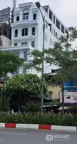 Siêu phẩm MP Đại Cồ Việt HBT 195m² MT 6.8m 9T hầm ô tô dòng tiền 250tr/th 155 tỷ