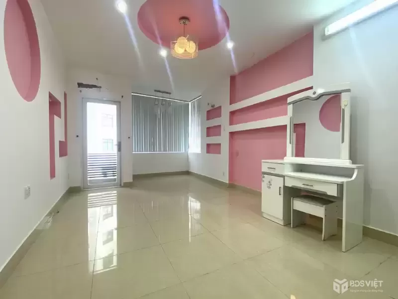 Siêu Hiếm - Bán nhà Hẻm Rộng 12M Khu VIP Lê Văn Sỹ Q3, 6 Tầng, MT rộng thoáng,  Vị trí đắc địa