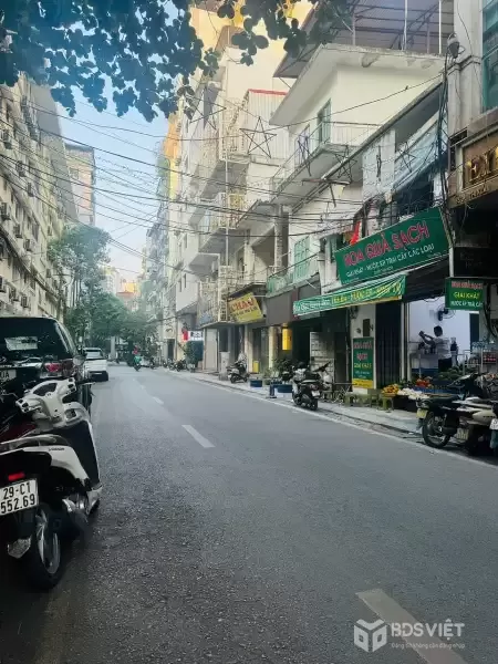 VIP, Khách sạn  MP Bùi Thị Xuân 13T 120m2 30P  Dòng Tiền 300tr/Tháng, chỉ 82 tỷ