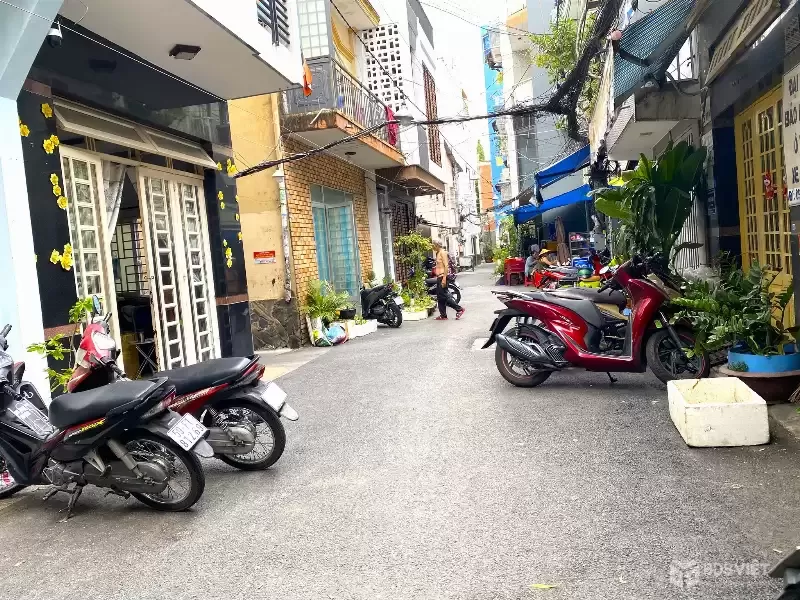 Bán nhà Hẻm Xe Hơi Lê Văn Sỹ Q3, 67m², Thông sát Trường Sa - 11.3 Tỷ