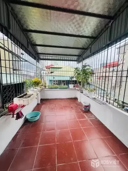 VĨNH PHÚC BA ĐÌNH-DT 30M GIÁ 7 TỶ 700-NHÀ ĐẸP,LÔ GÓC,BA GÁC ĐỖ,CÁCH Ô TÔ 50M,NGÕ THÔNG