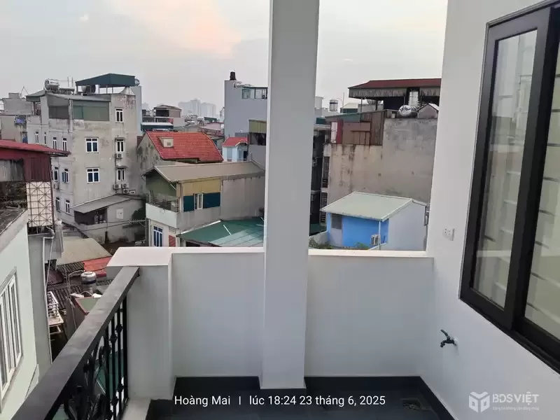 Tuyệt phẩm Tân Mai 5 tầng  36m2  - 7.68 tỷ. Sổ đỏ trao tay