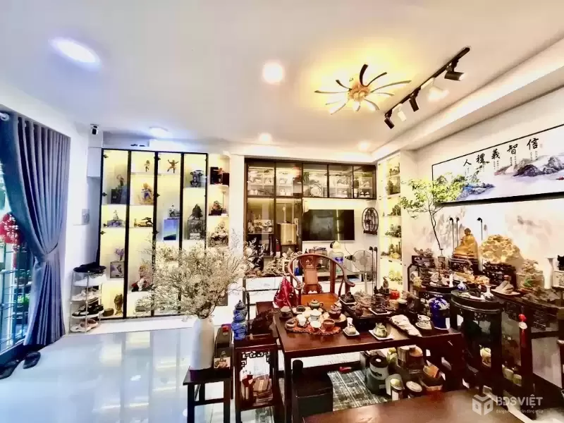 Nhà bán hẻm ô tô Khu VIP Lê Văn Sỹ Quận 3, 5 tầng mới, giá 8.99 TỶ
