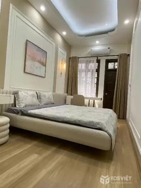 Bán nhà phố Trần Quốc Vượng - nhà đẹp - ngõ thông - kinh doanh 28m2 chỉ 7,89T