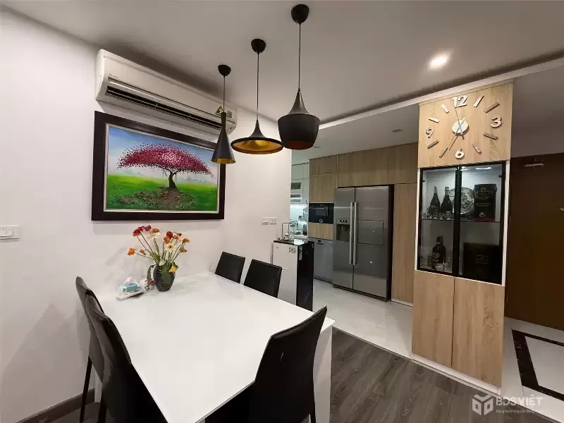 Tìm căn hộ 3PN đẹp, full nội thất, có sổ đỏ & slot ô tô?
Căn này tại Goldmark City chắc chắn sẽ khiến bạn ưng ngay từ lần xem đầu tiên!