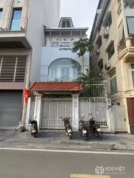 MP Trúc Bạch sổ nở hậu 1 chủ  5 tầng 128m² MT 6.6m vị trí vàng kinh doanh đỉnh chỉ 75,8 tỷ