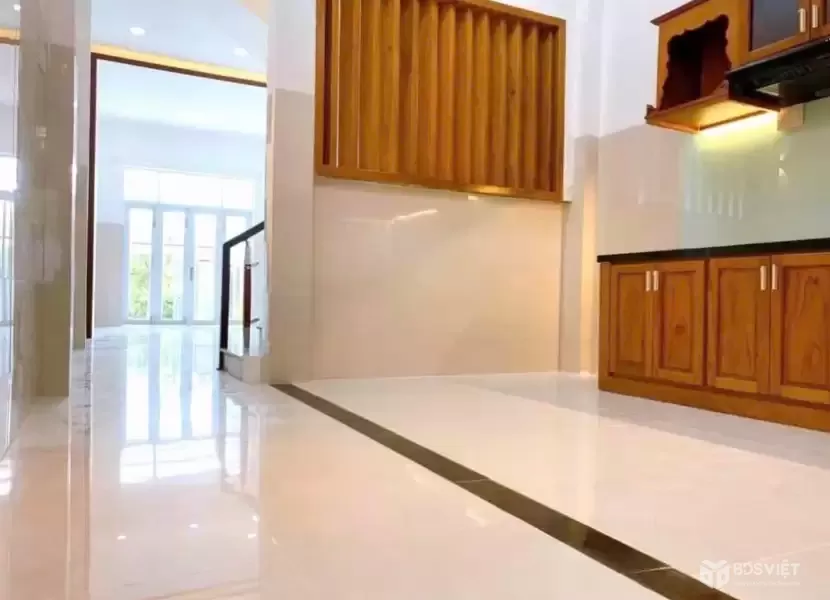 chuyển nhượng nhanh nhà mặt tiền đường Lương Định Của - Vĩnh Trung - phường Tây Nha Trang chỉ 3tỷ600tr