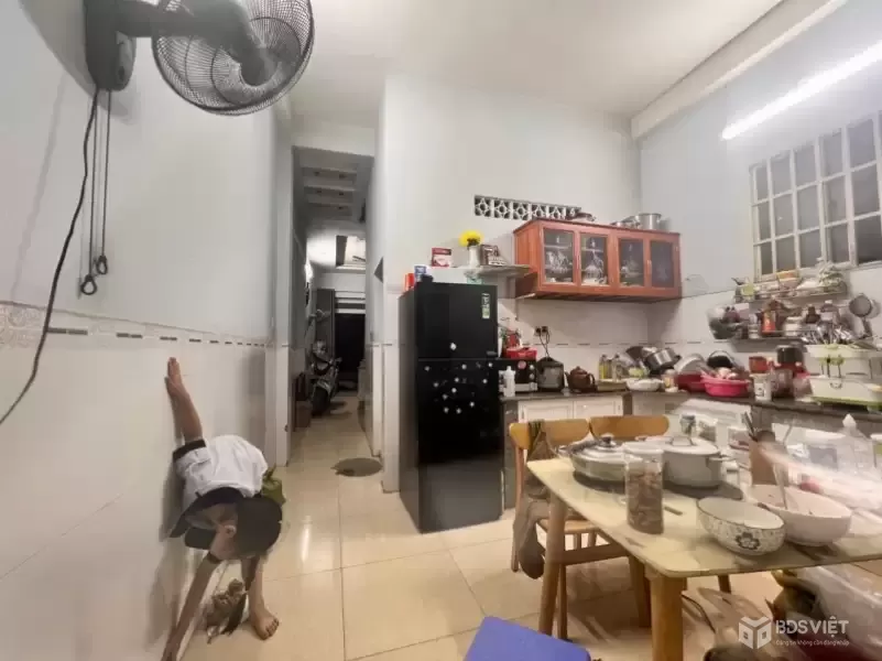 BÁN NHÀ ĐƯỜNG SỐ 8 LINH TRUNG, THỦ ĐỨC - 2 TẦNG - HẺM KIA - CÔNG NHẬN ĐỦ - CHỈ 5.7 TỶ.