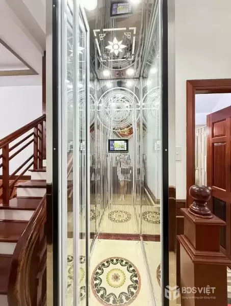 NHÀ 4 TẦNG Mặt Tiền Đường CHÂU VĂN LIÊM - CÓ THANG MÁY + FULL NỘI THẤT GỖ XỊN  - PHƯỚC LONG - NHA TRANG