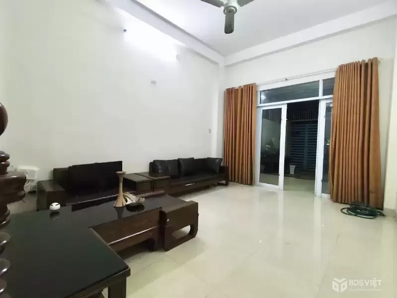 Bán hoặc cho thuê nhà nguyên căn – KĐT Hà Quang 2 (đường nhựa, ô tô tới cửa)