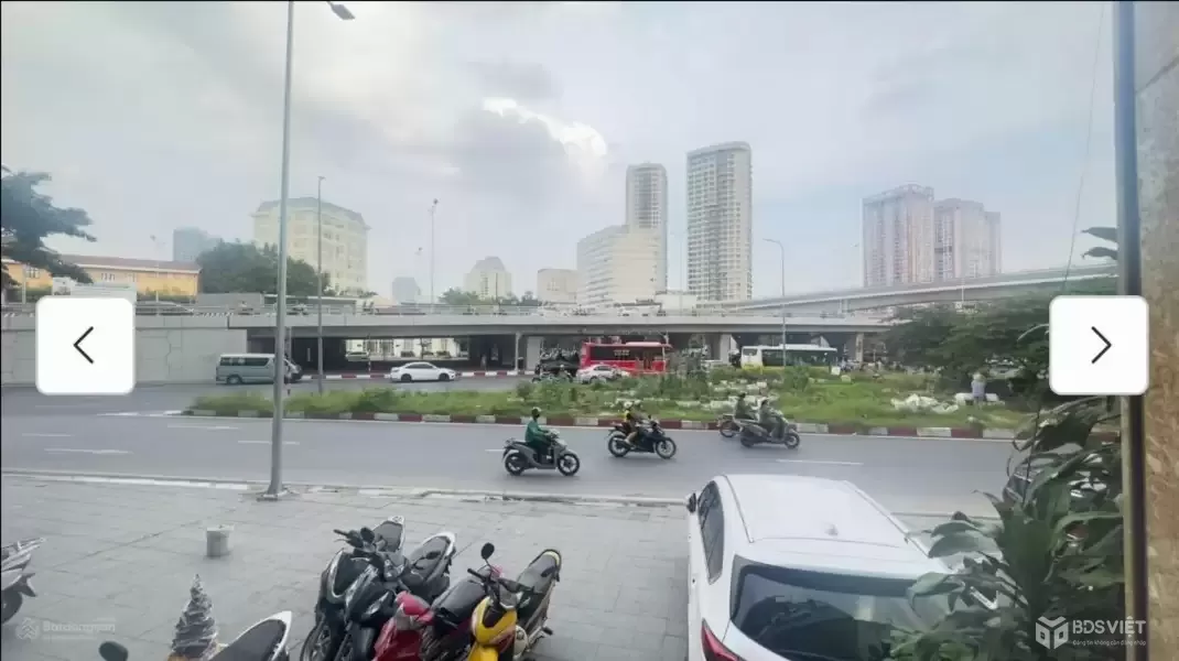 MẶT PHỐ HỒ TÙNG MẬU – TOÀ NHÀ 7 TẦNG – THANG MÁY – SẢN PHẨM SIÊU HIẾM
