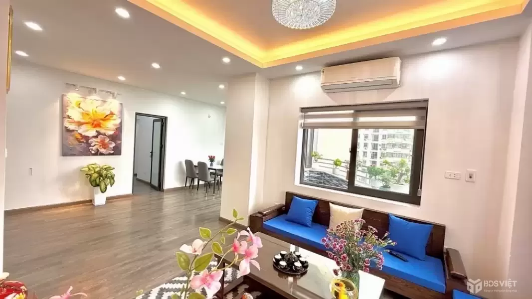 KDT NAM TRUNG YÊN 2 NGỦ 2 WC-NỘI THẤT MỚI TINH- 75M GIÁ CHỈ 6,1 TỶ
