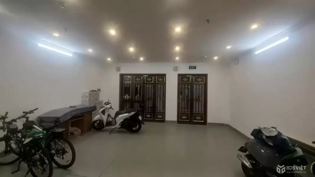 Chủ cần bán tòa CCMN phố An Dương-Tây Hồ 6 tầng, thang máy, nhà mới giá nhỉnh 15 tỷ.