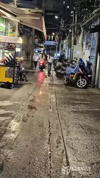 Nhà HXH Đường Nguyễn Khoái Phường 2 QUẬN 4 Cũ.