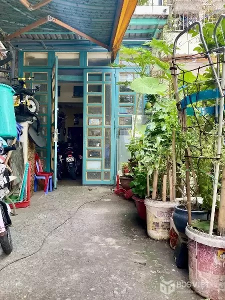 Bán nhà Huỳnh Văn Bánh Q.PN - DT 42m2, hẻm ô tô, cách MT 2 căn - 9.3 TỶ