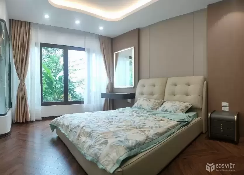 TRẦN DUY HƯNG 40M-13,7 TỶ-LÔ GÓC,THANG MÁY-NGÕ 3M,NỘI THẤT XỊN