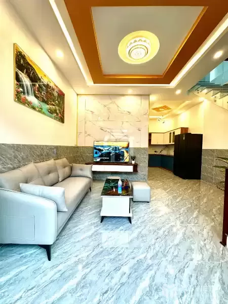 NHÀ 1 TRỆT 1 LẦU ĐẸP TẠI DIÊN KHÁNH CÁCH VÕ NGUYÊN GIÁP chỉ 300m