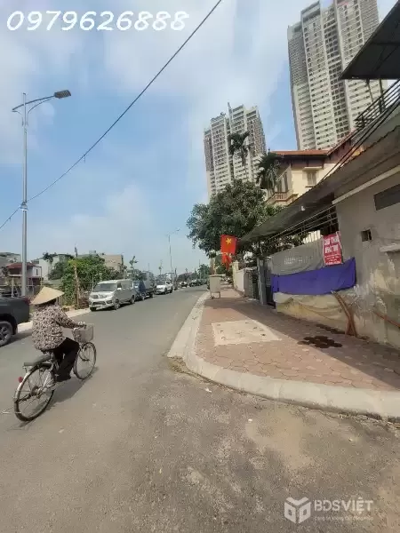 NHÀ ĐẸP HÀ ĐÔNG Ở NGAY. ĐƯỜNG THÔNG HÈ THOÁNG, CÁCH ĐƯỜNG LỚN 10M
30x5T