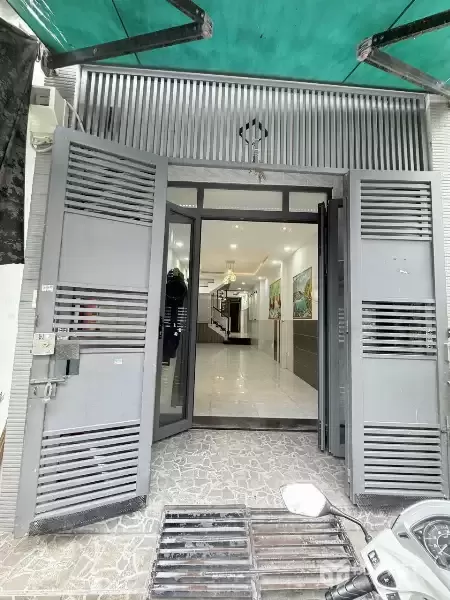 Cho thuê nhà nguyên căn, ngay Đầm Sen, hẻm xe tải 7m, 2 tầng đẹp 60m2, vừa ở vừa kinh doanh, chỉ 14 triệu/tháng