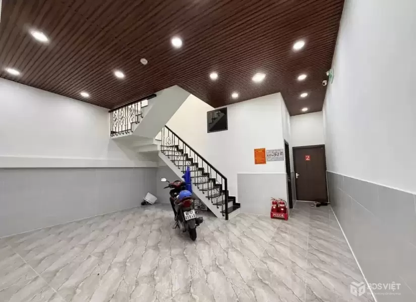 Bán Nhà Mặt Tiền Đường Ngay Đại Học Tôn Đức Thắng Quận 7 – Thu Nhập 80 Triệu/Tháng