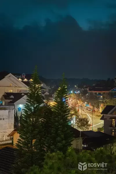CHO THUÊ KHÁCH SẠN MẶT TIỀN BÀ TRIỆU, P. XUÂN HƯƠNG - ĐÀ LẠT