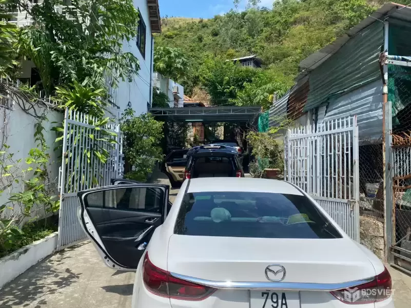 BÁN NHÀ GỖ VĨNH HÒA, NHA TRANG