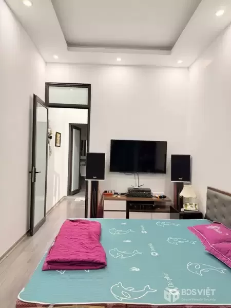 NHANH TAY! Nhà Lĩnh Nam 4 tầng, 30m2, nhỉnh 4 tỉ - Giá tốt nhất Hoàng Mai!