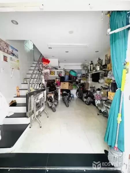 Bán nhà riêng, ngang 10.5m, hẻm xe tải 8m, Đường Nguyễn Xuân Khoát, Tân Phú