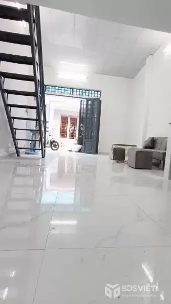 Bán nhà mới đẹp 2 tầng - 30m2 - sát mặt tiền - đường số 8 - gần Aeon Mall - giáp Tân Phú - chỉ hơn 3 tỷ