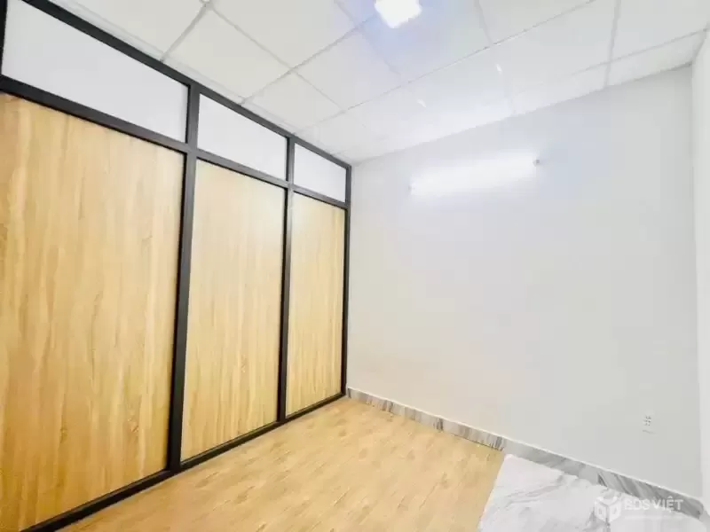 Bán nhà 2 tầng 51m2 - Hồ Văn Long, sát chung cư Lê Thành - đường nhựa 8m - giá hơn 3 tỷ