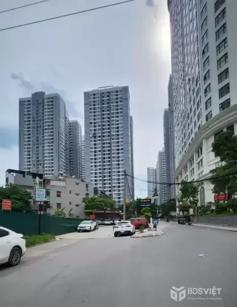 Q.HOÀNG MAI - Ngôi nhà trong mơ tại Lĩnh Nam Tổ ấm đích thực cho gia đình bạn