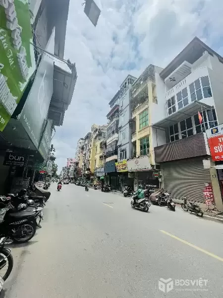 CHÍNH  CHỦ BÁN NHÀ MẶT PHỐ QUANG TRUNG HÀ ĐÔNG  - VỈA HÈ ĐÁ BÓNG - KINH DOANH ĐỈNH - NỞ HẬU MẠNH 55 MÉT CHỈ 14,2 TỶ