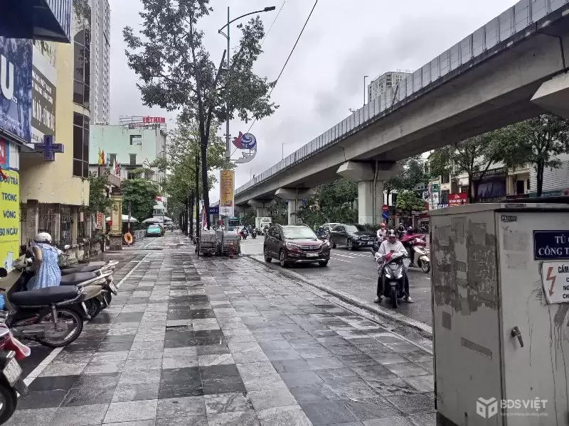 VỠ NỢ BÁN GẤP ,NHÀ MẶT PHỐ QUANG TRUNG - HÀ ĐÔNG -5 Ô TÔ TRÁNH , LÔ GÓC - KINH DOANH ĐỈNH - VỈA HÈ RỘNG HƠN 10 TỶ