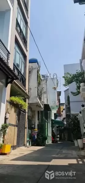Nhà  Đường Lê Văn Sỹ Phường 13 Quận 3 Cũ.