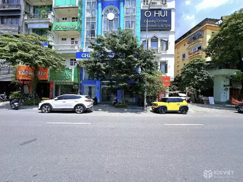 Toà nhà vip Nguyễn Chí Thanh MT siêu rộng 9.4m  84m² 8Tầng vỉa hè rộng kinh doanh đỉnh 62 tỷ