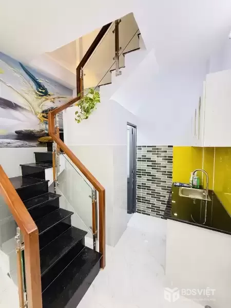 Bán nhà 3 tầng mới đẹp - 23m2 - Ngay Âu Cơ, Tân Bình- giá chỉ hơn 3 tỷ