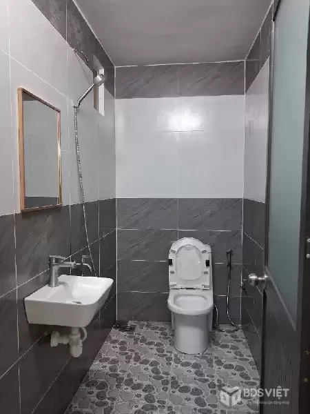 Bán nhà 2 tầng đẹp - 48m2 (4x12) - ngay Thoại Ngọc Hầu, Tân Phú - chỉ hơn 4 tỷ