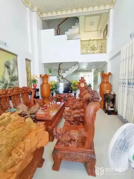 Bán nhà + xưởng  mặt tiền đường Hiệp Thành 13 P.Hiệp Thành Q.12 6.85x48 326m2 19.9 tỷ