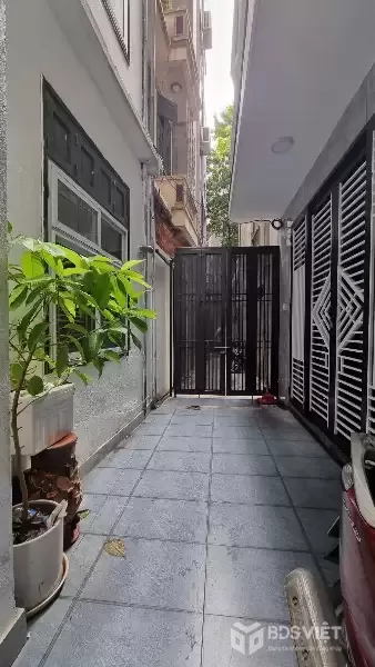 THỤY KHUÊ-DT40M x MT4.3M-GIÁ 9,8 TỶ-NGÕ BA GÁC,THÔNG-20M RA PHỐ-FULL NỘI THẤT