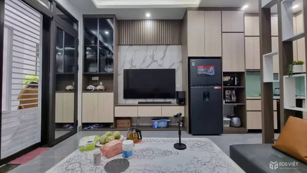 THỤY KHUÊ-DT40M x MT4.3M-GIÁ 9,8 TỶ-NGÕ BA GÁC,THÔNG-20M RA PHỐ-FULL NỘI THẤT