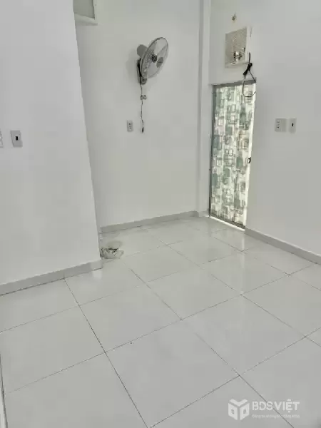 Bán nhà Kinh Dương Vương, Q6 - 2 tầng đẹp 16m2 - hẻm xe hơi - chỉ hơn 2 tỷ