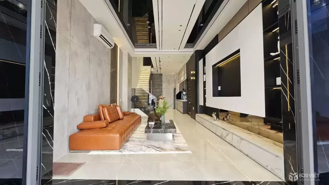 BÁN NHÀ PHỐ GÓC 2 MẶT TIỀN THOÁNG MÁT – HẺM 1422 HUỲNH TẤN PHÁT, QUẬN 7 ,