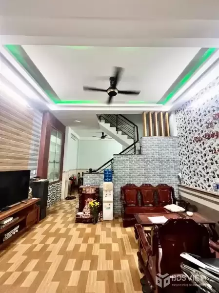 Bán nhà 4 tầng - 50m2 (5x10) - Hẻm xe hơi 5m - gần chợ Bà Hom - Nguyễn Triệu Luật - chỉ hơn 4 tỷ