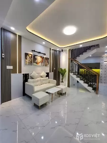 Bán nhà 2 tầng đẹp - 4 x 9 vuông vức - gần Nguyễn Sơn - Trung tâm Tân Phú - chỉ hơn 4 tỷ