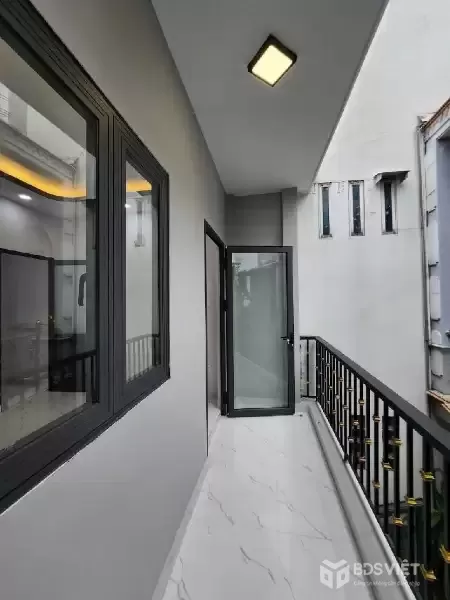 Bán nhà 2 tầng đẹp - 4 x 9 vuông vức - gần Nguyễn Sơn - Trung tâm Tân Phú - chỉ hơn 4 tỷ