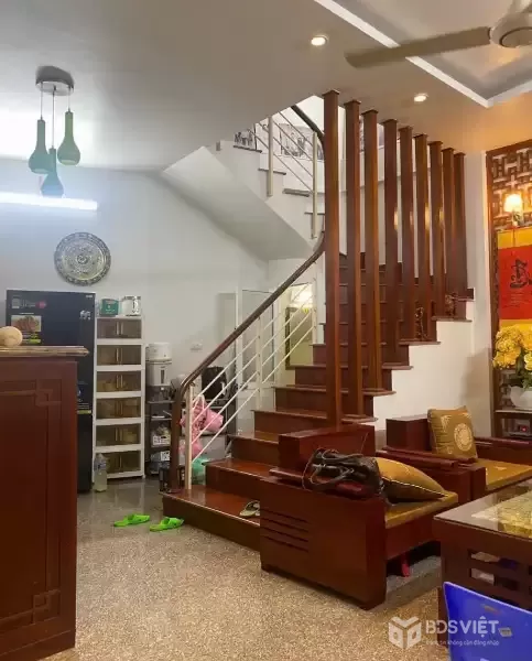 BÁN NHÀ VÕ CHÍ CÔNG, NHÀ ĐẸP Ở NGAY, NGÕ THÔNG, THẲNG, Ô TÔ GẦN – 5T x 35M2, 6.77 TỶ