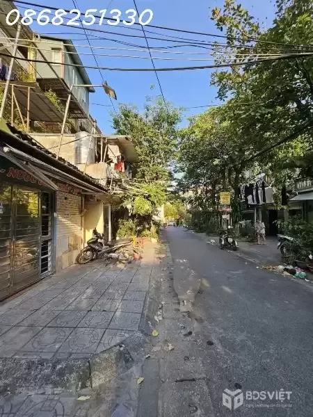 Nhà tập thể Quỳnh – ô tô tránh, vỉa hè kinh doanh – gần Thanh Nhàn, giá chỉ 5.4 tỷ